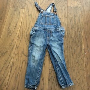Gap overalls 2T